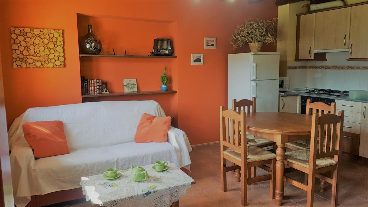 Casa Castel Turismo Rural Serrate Exterior photo